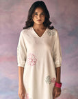 White Daisy Embroidery Kurta Set